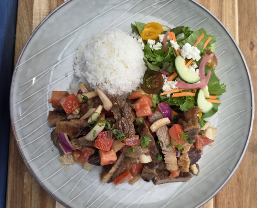 Ganotisi_meatdish